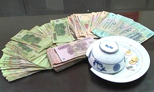 bancasanthuong-com-xoc-dia
